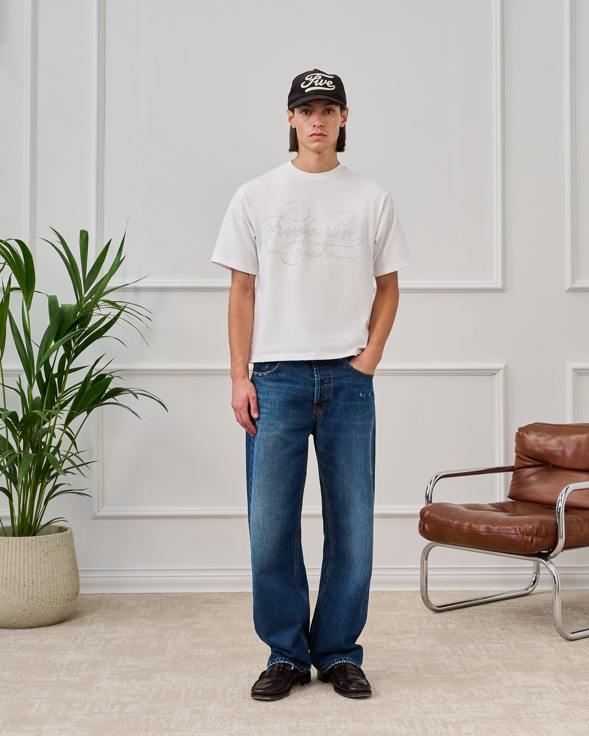 545 Calligraphic Logo Tee