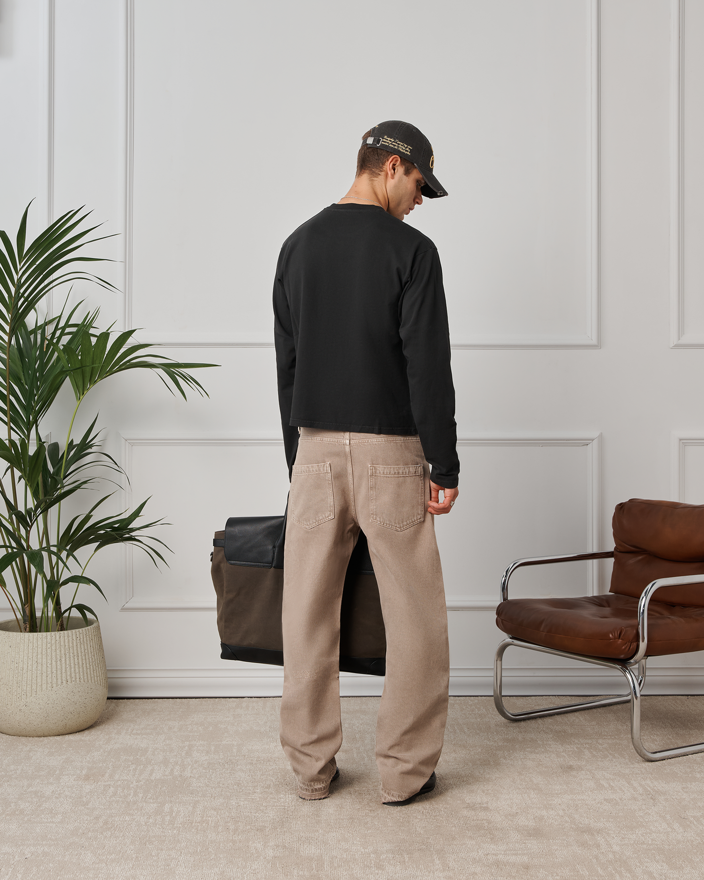 545 Denim 01 Distressed Regular