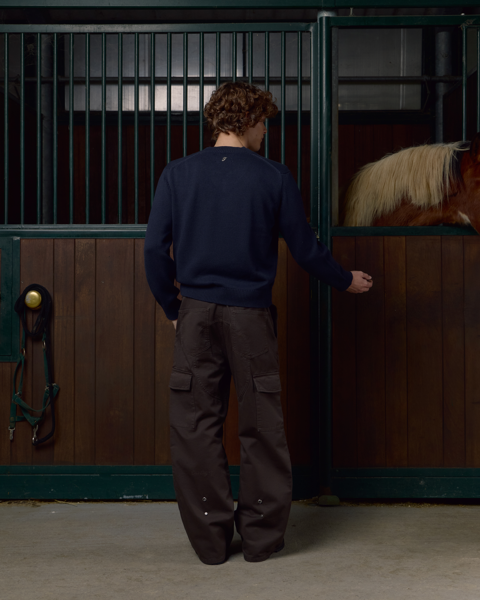 AFH-V-NECK-JUMPER-NAVY-3