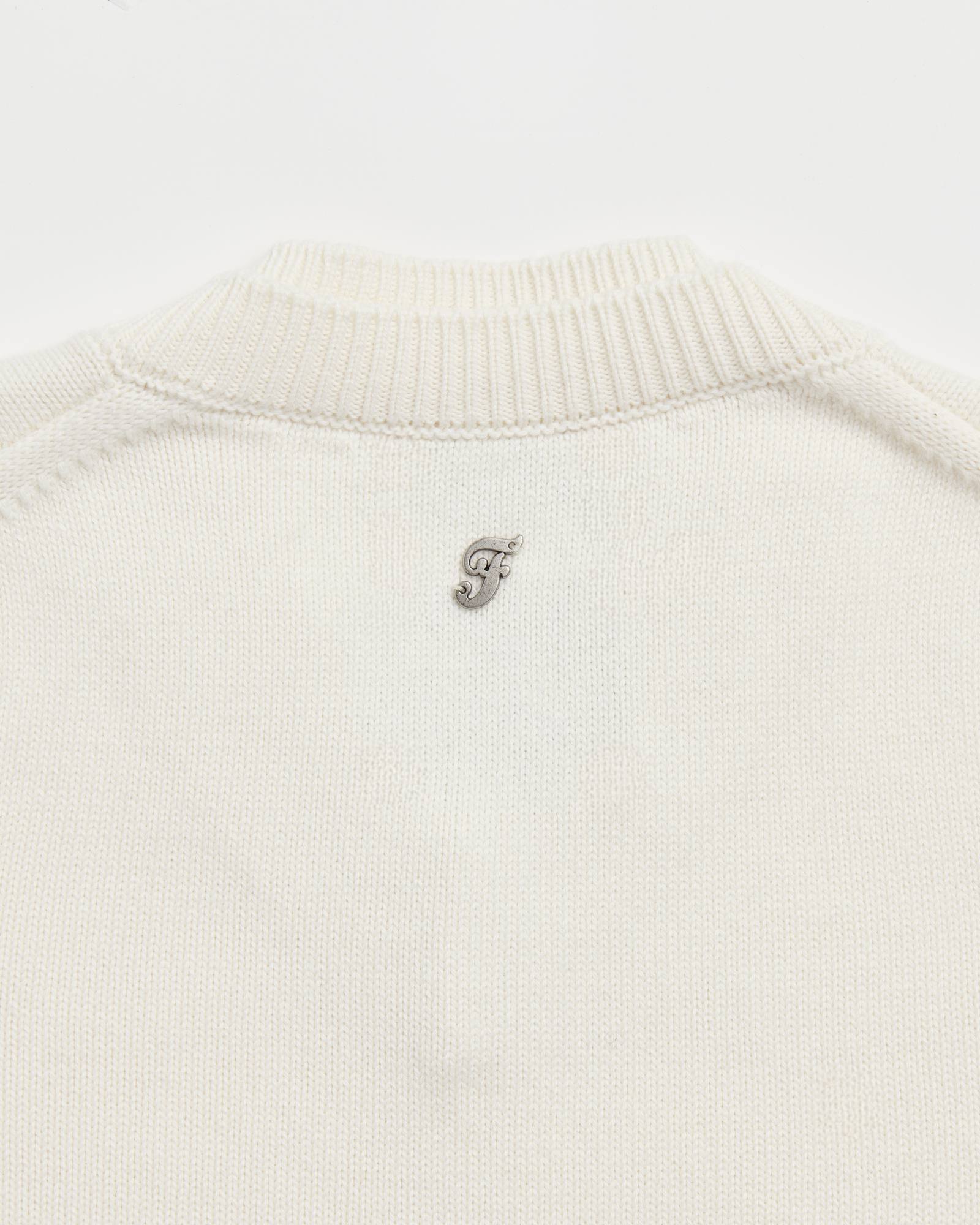 AFH-V-NECK-JUMPER-WHITE-12