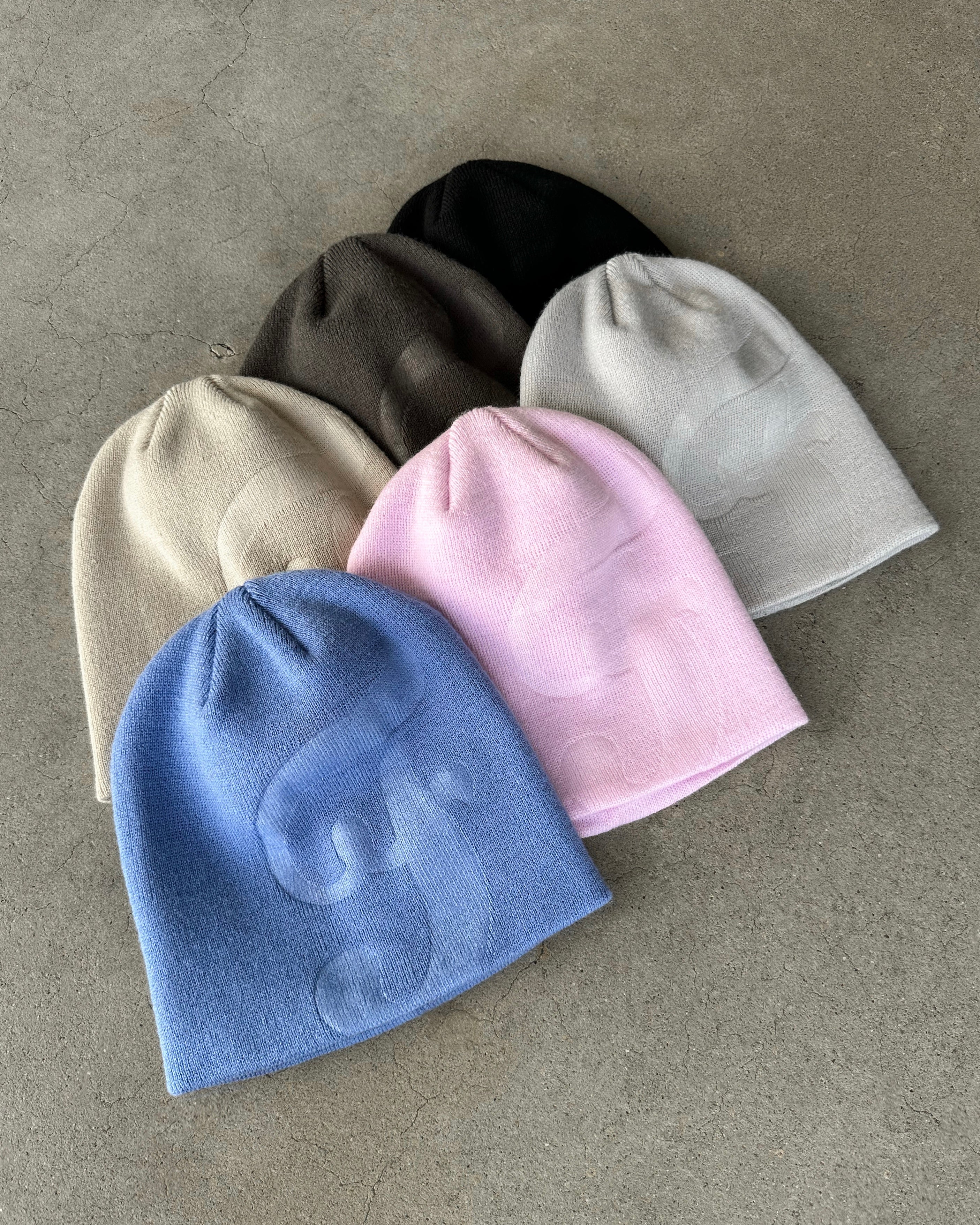 545 EVERYDAY ICONIC BEANIE PINK