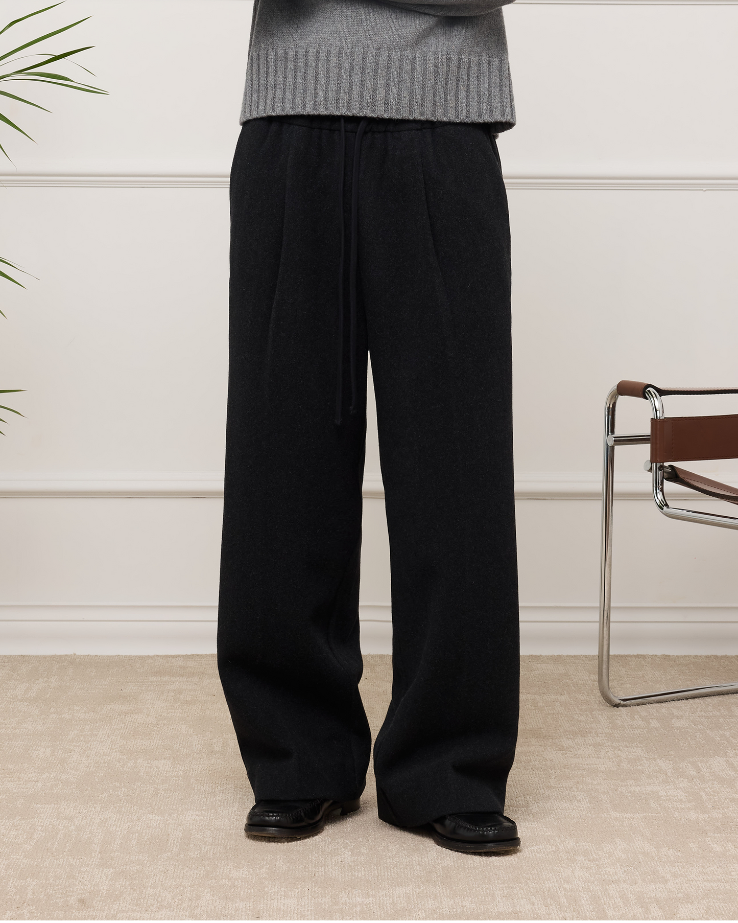 545 Premium Wool Pants