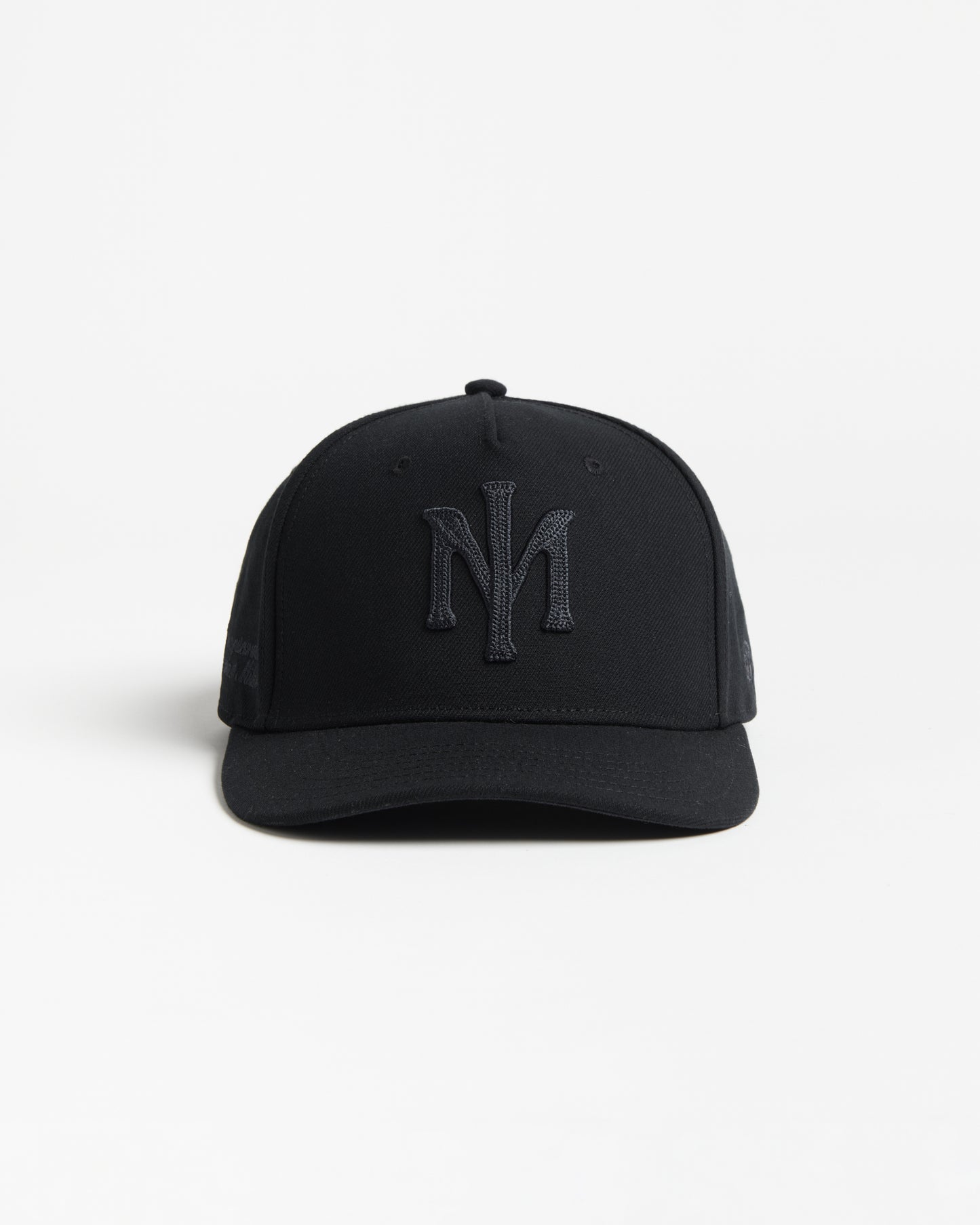 EV.-MI-CAP-BLACK-1