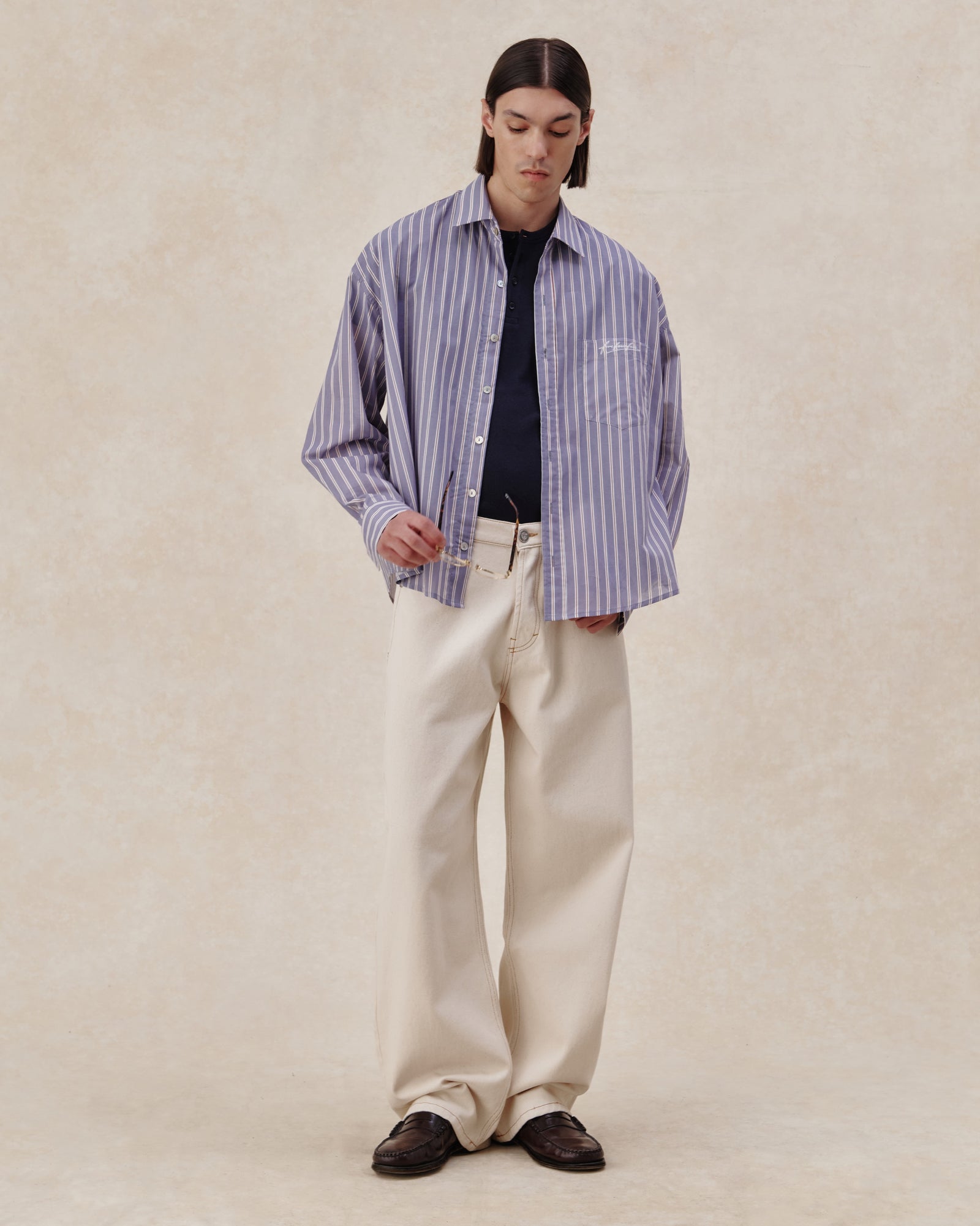 SS26-EV-LIGHT-SHIRT-PALE-BLUE-WHITE-3