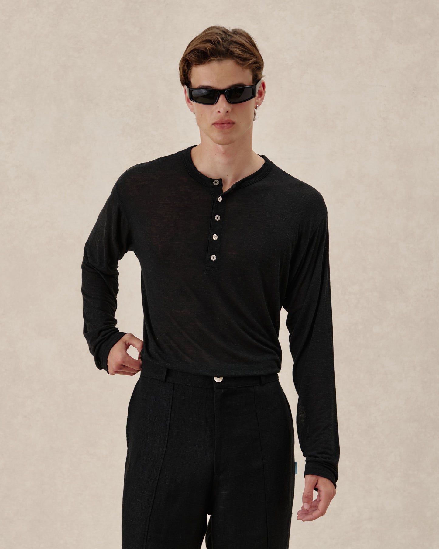 SS26-EV-SERAFINO-LS-BLACK-4