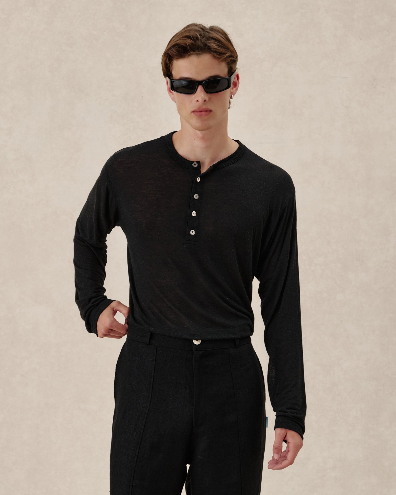SS26-EV-SERAFINO-LS-BLACK-4