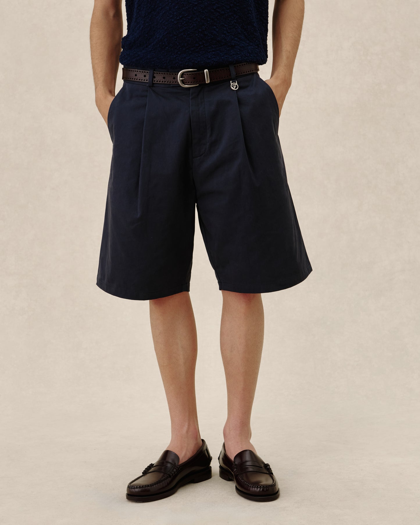SS26-EV-TAILORED-SHORTS-NAVY-4