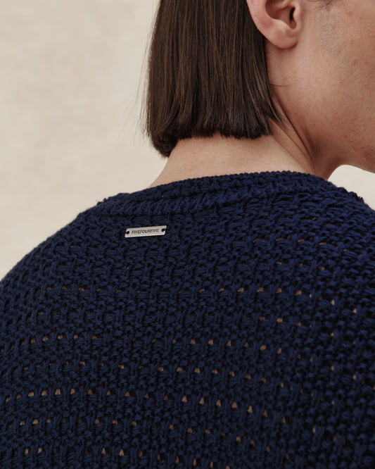 SS26-FISH-KNIT-NAVY-4