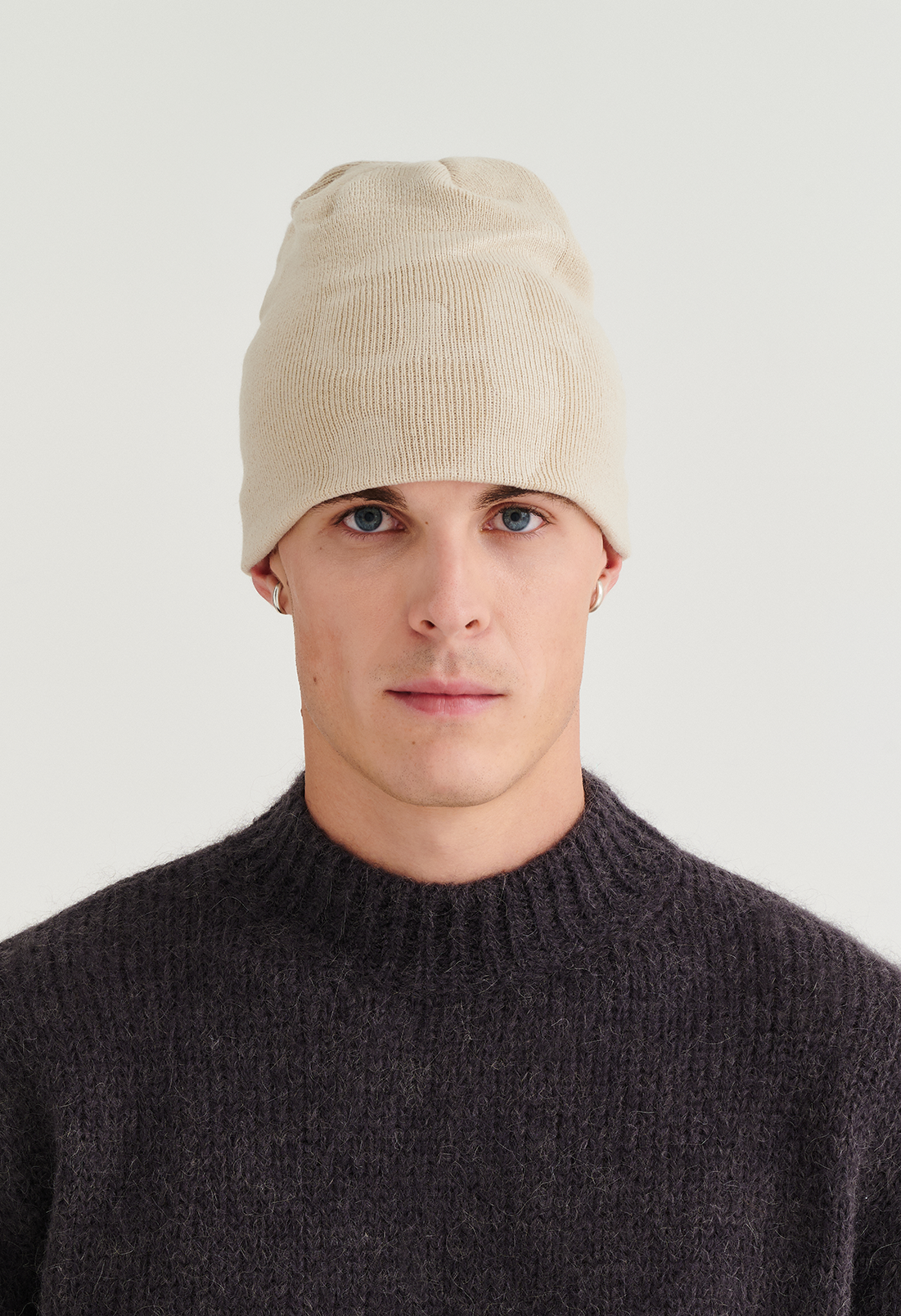 545 EVERYDAY ICONIC BEANIE TAN