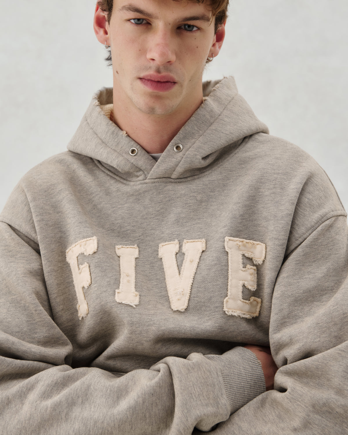 FW26 EV "FIVE" HOODIE GREY - 6